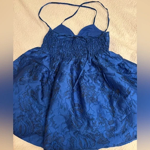 Selfie Leslie Maybelle Jacquard A-Line Mini Dress
Royal - Picture 5 of 8